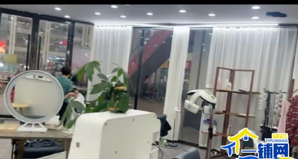 ��һ���������鸻԰�㳡����λ�������꣨�ͼ�ת��ʵ��ͼƬ